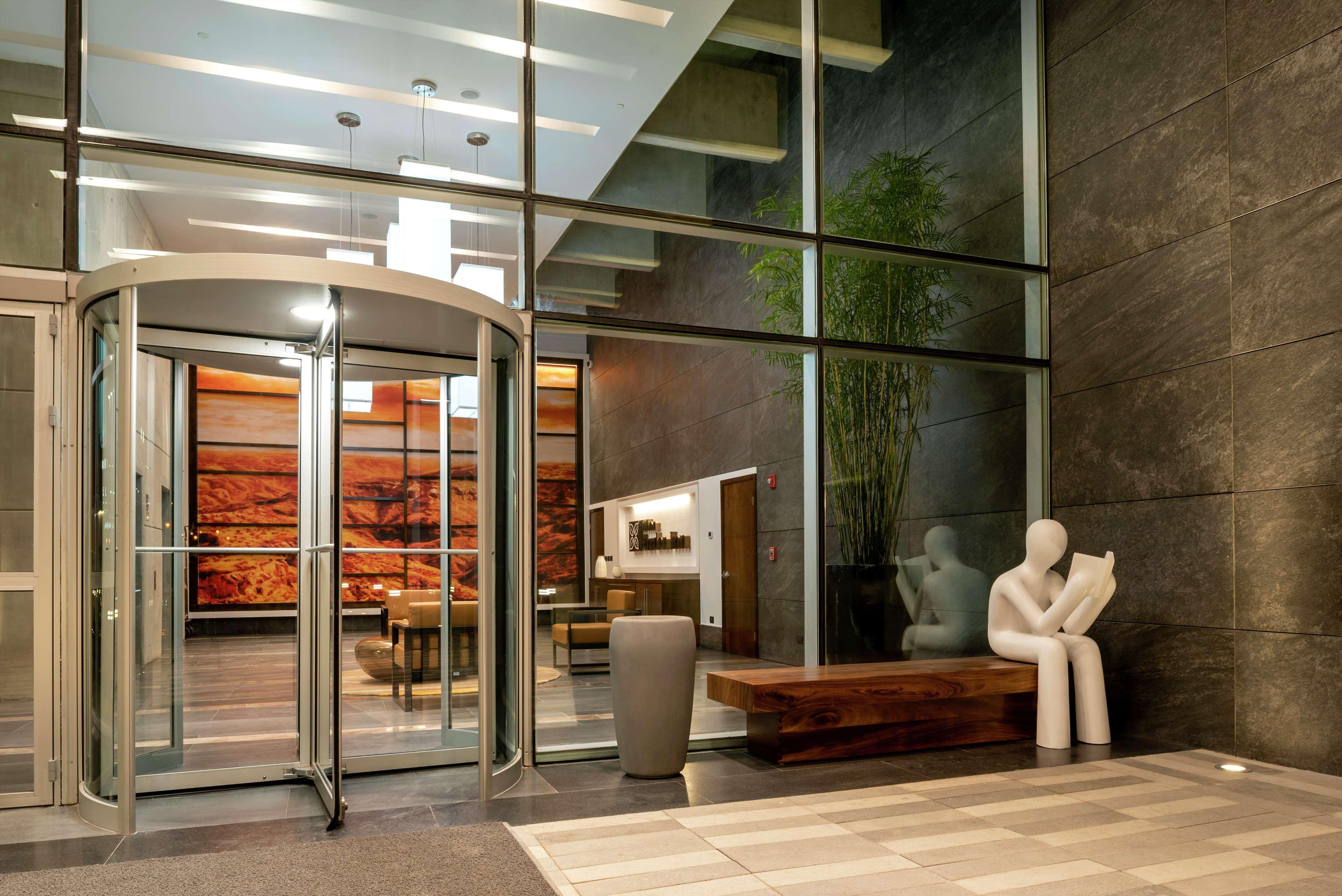 Hilton Garden Inn Chihuahua Exterior photo